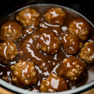 Easy Slow Cooker Salisbury Steak Meatballs Recipe for Dinner